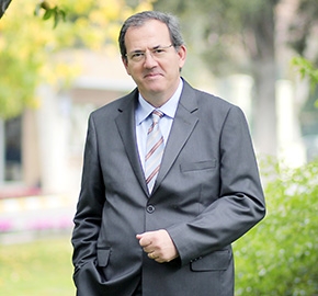 Prof. Dr. Atilla Silkü
